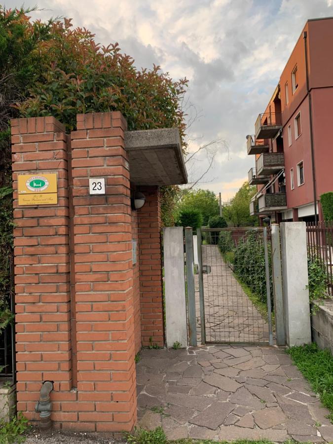 B&B Verona Business And Fun G B Rossi Friendly エクステリア 写真